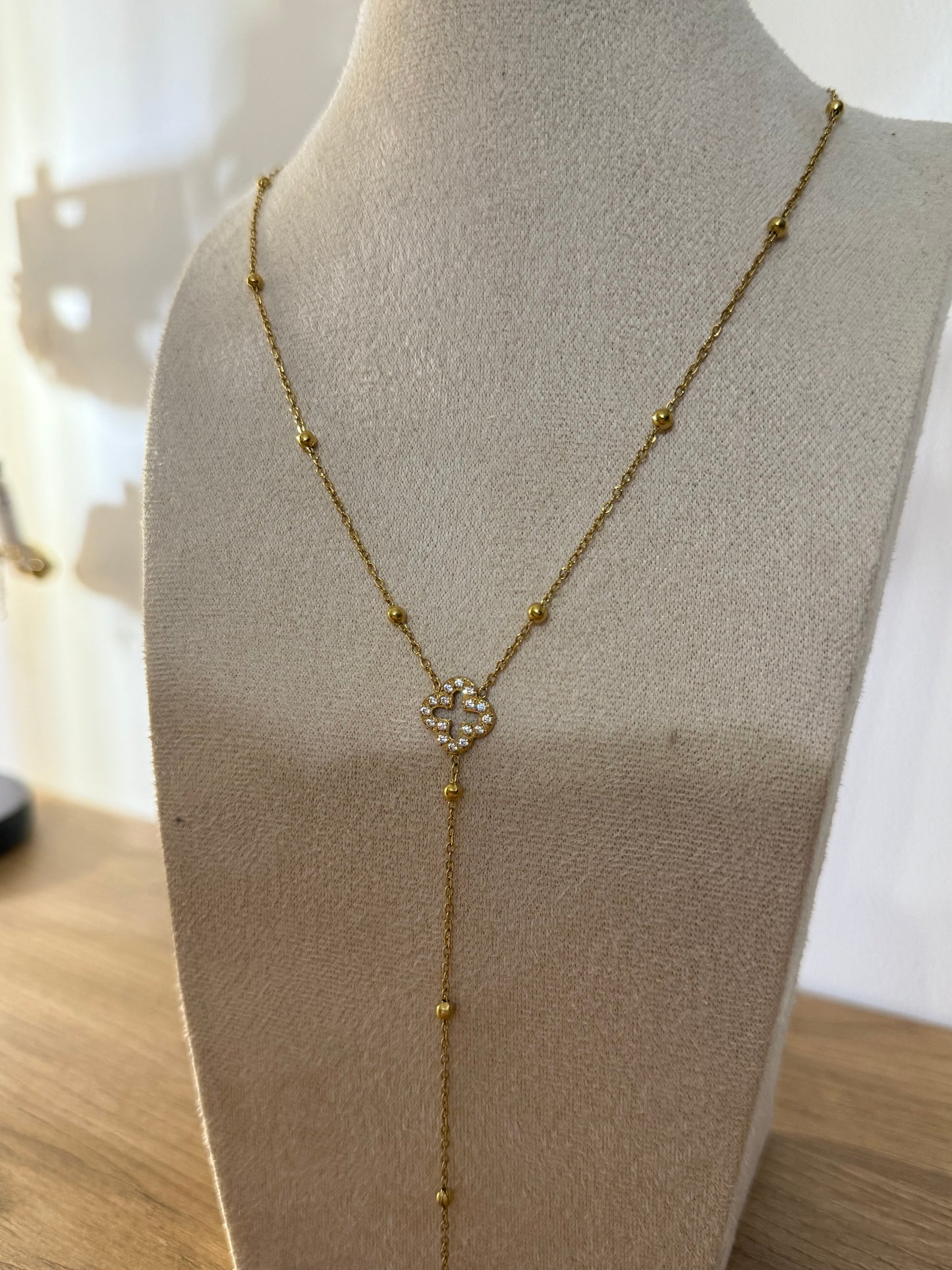 Collier « Cassandra »