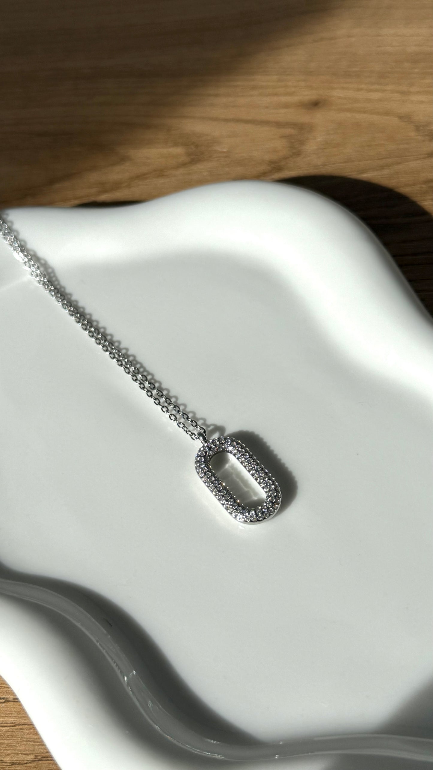 Collier Victoria