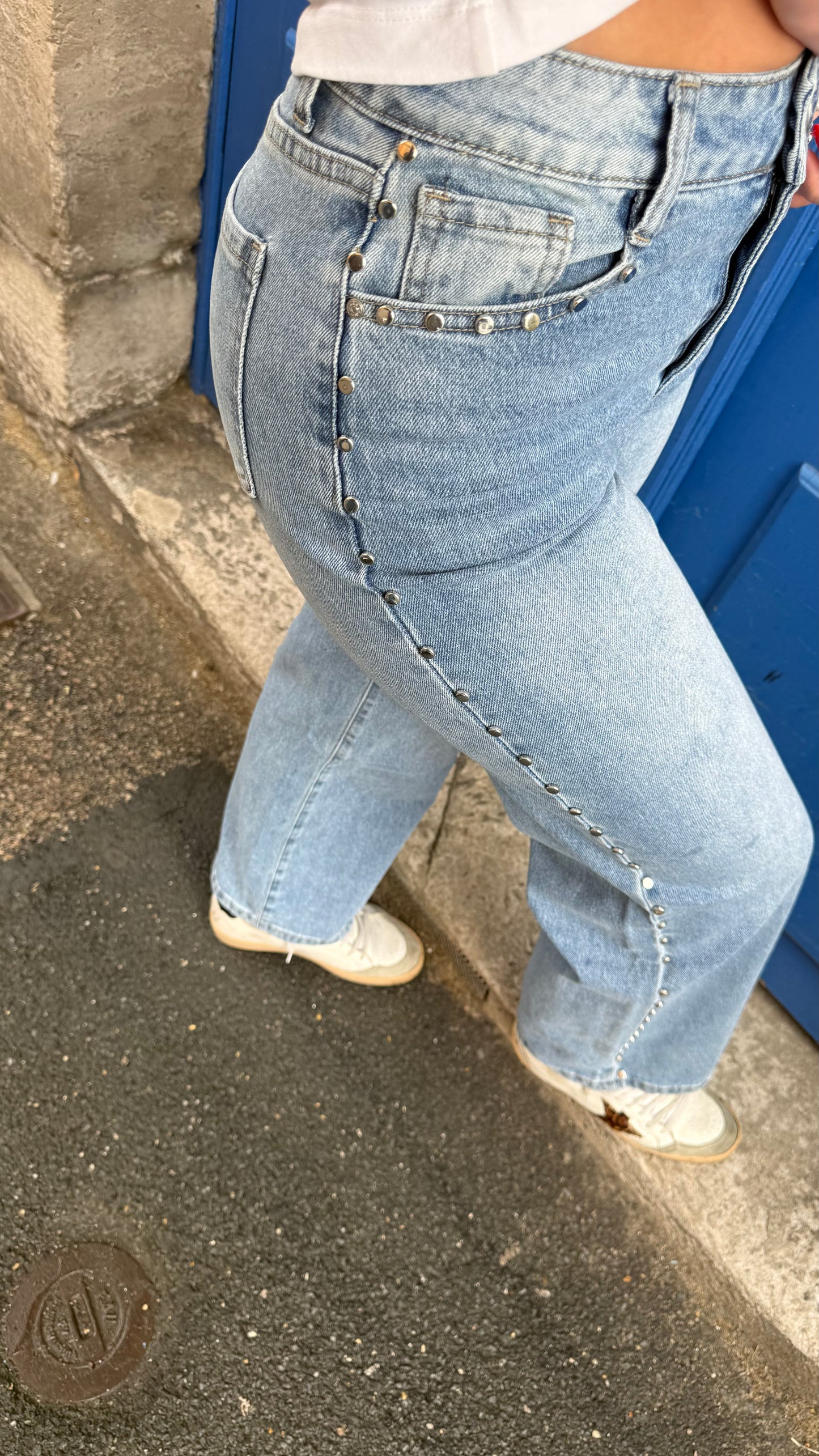 Jeans à clous
