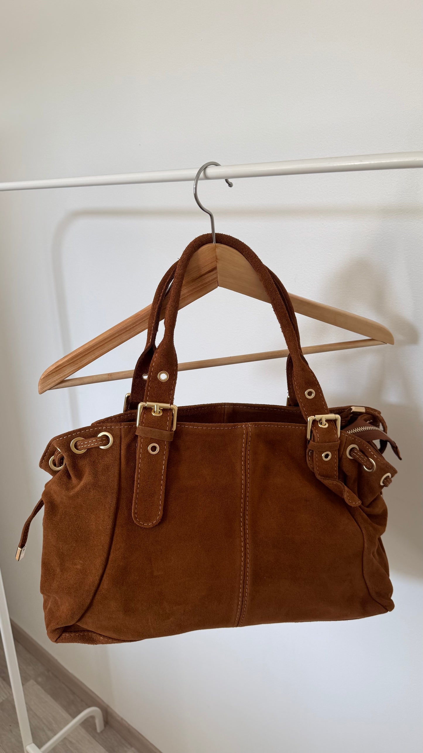 Sac Ava camel