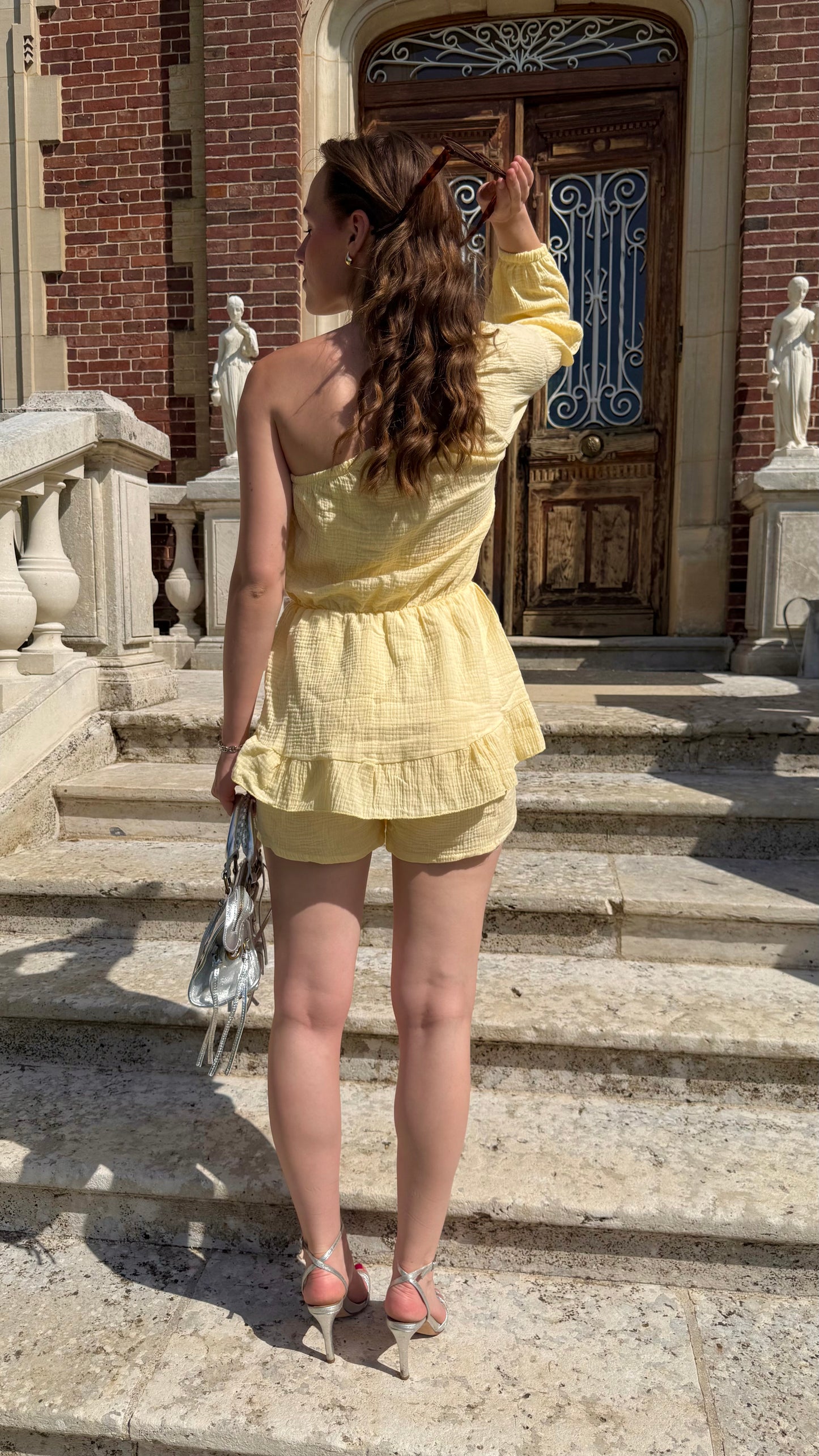 Combinaison en gaze de coton jaune