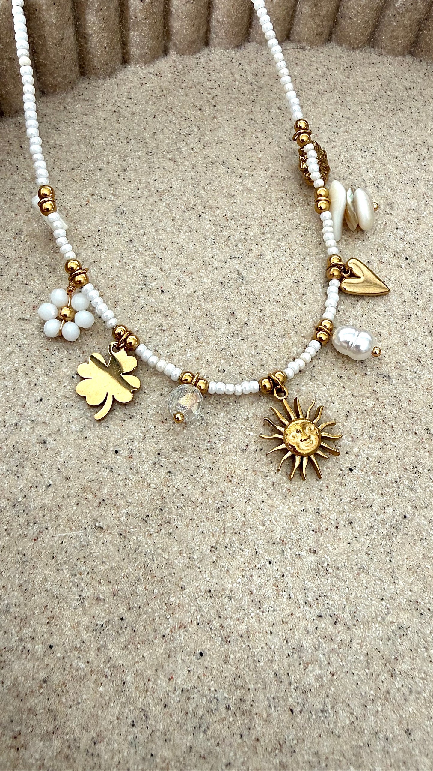 Collier Sara