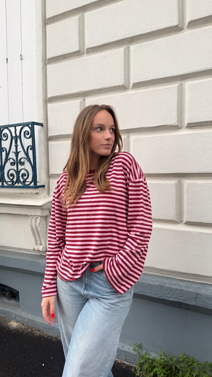 T-shirt rayé bordeaux