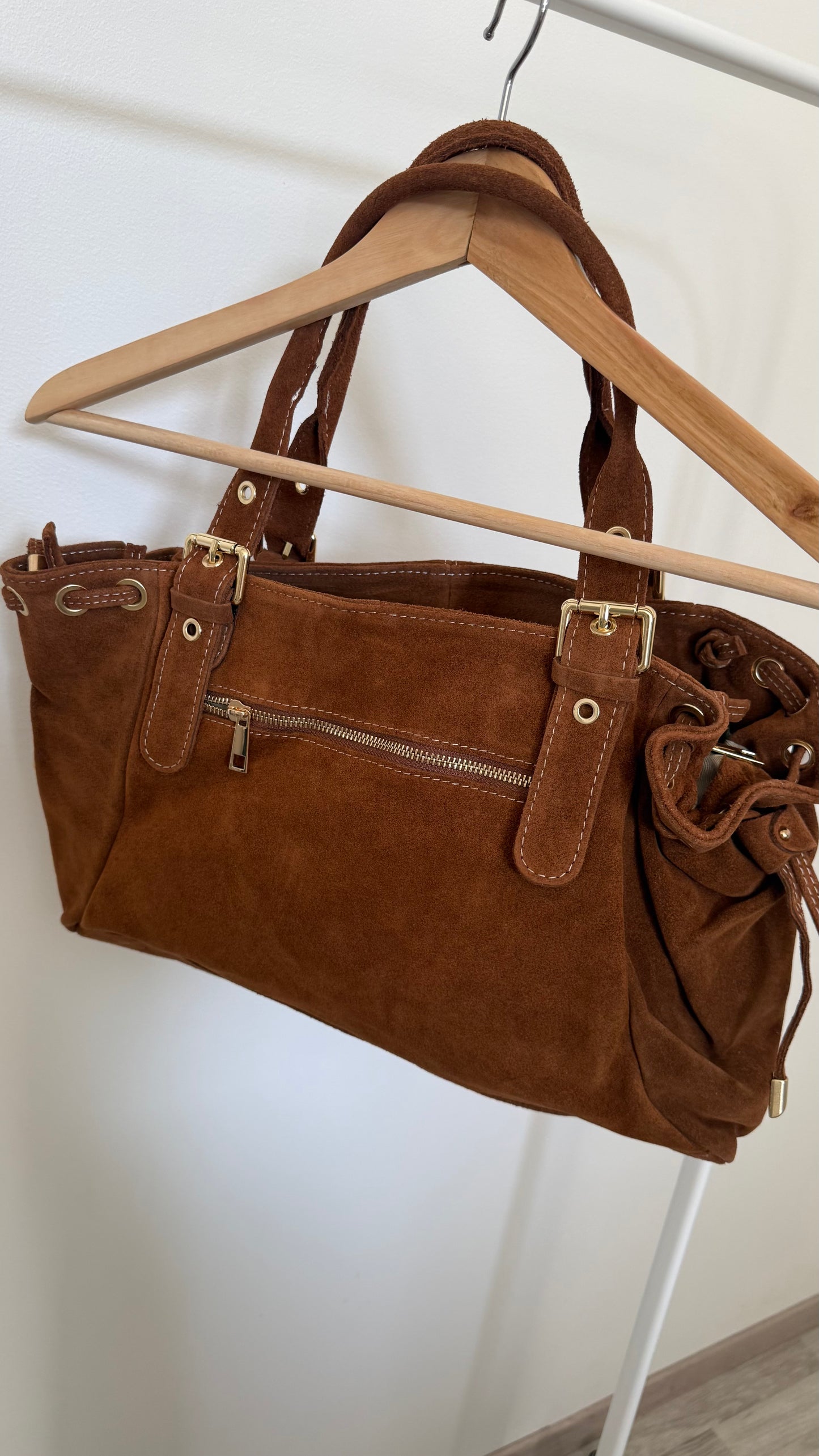 Sac Ava camel