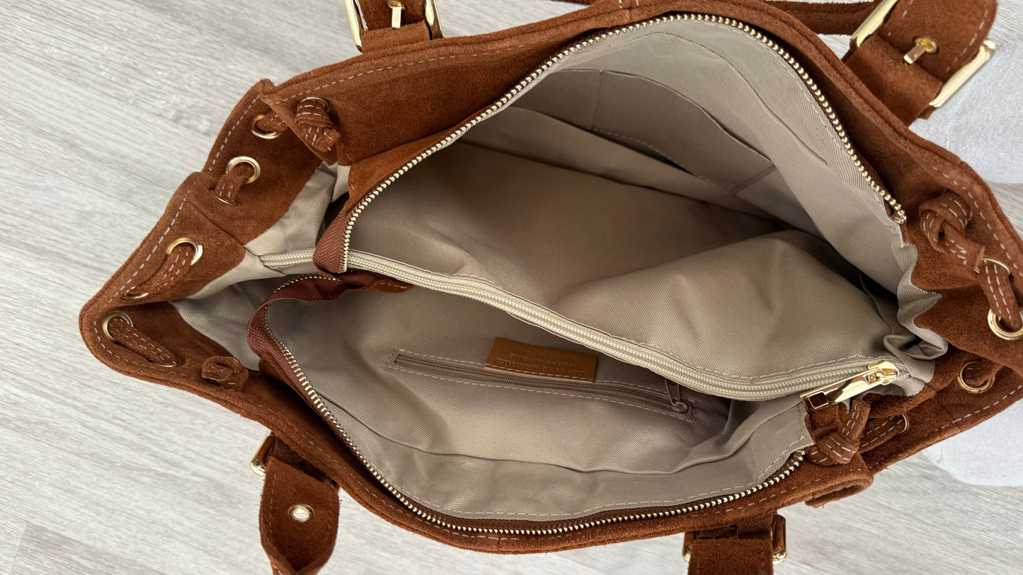 Sac Ava camel