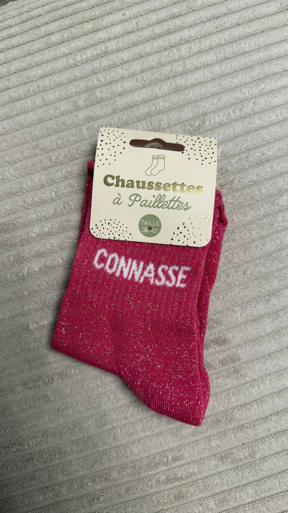 Chaussette à paillettes « Connasse »