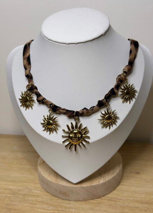 Collier « Léopard »
